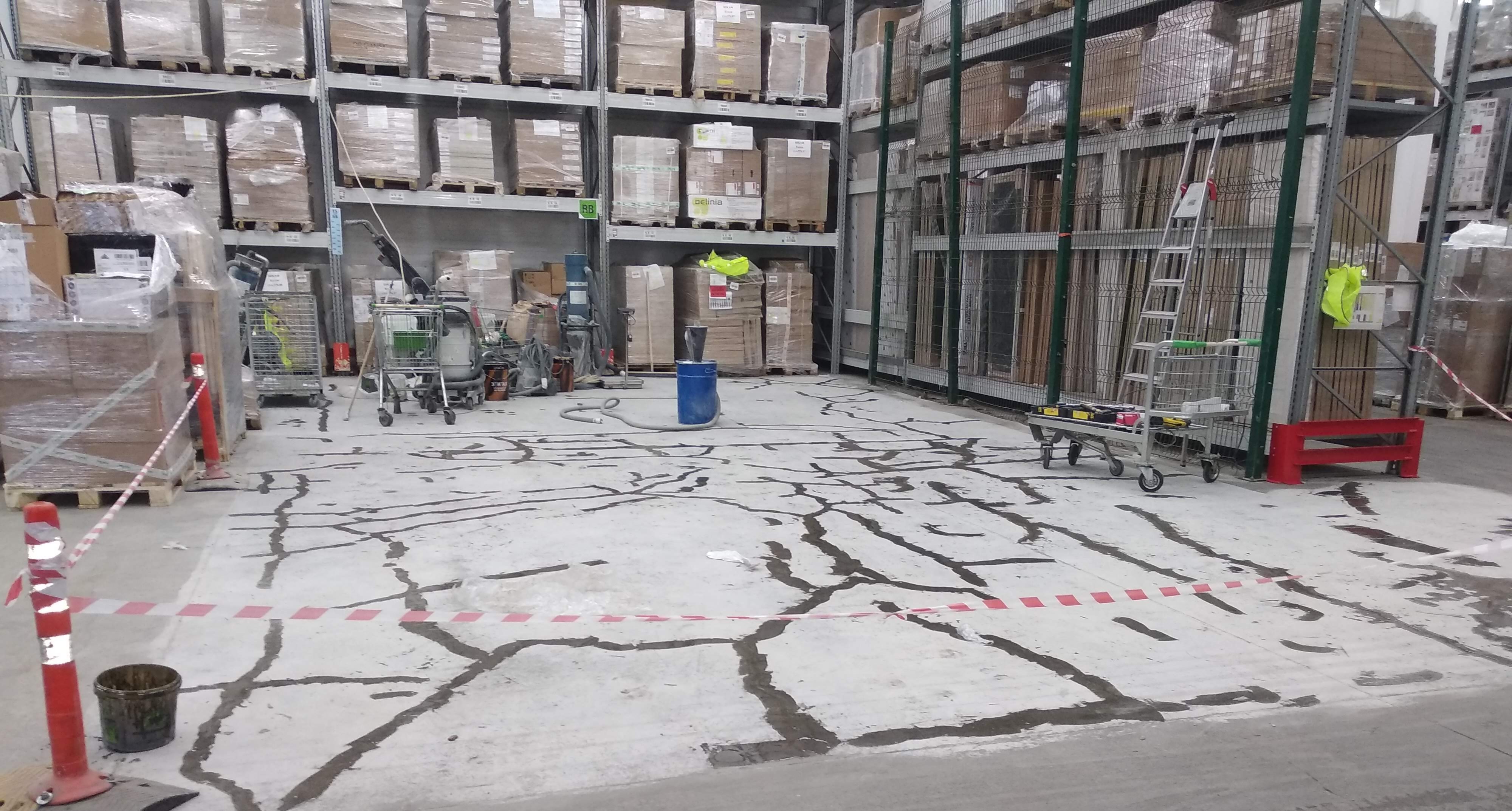 Шлифовка бетонного пола на складе Леруа Мерлен, Химки, 800 м²